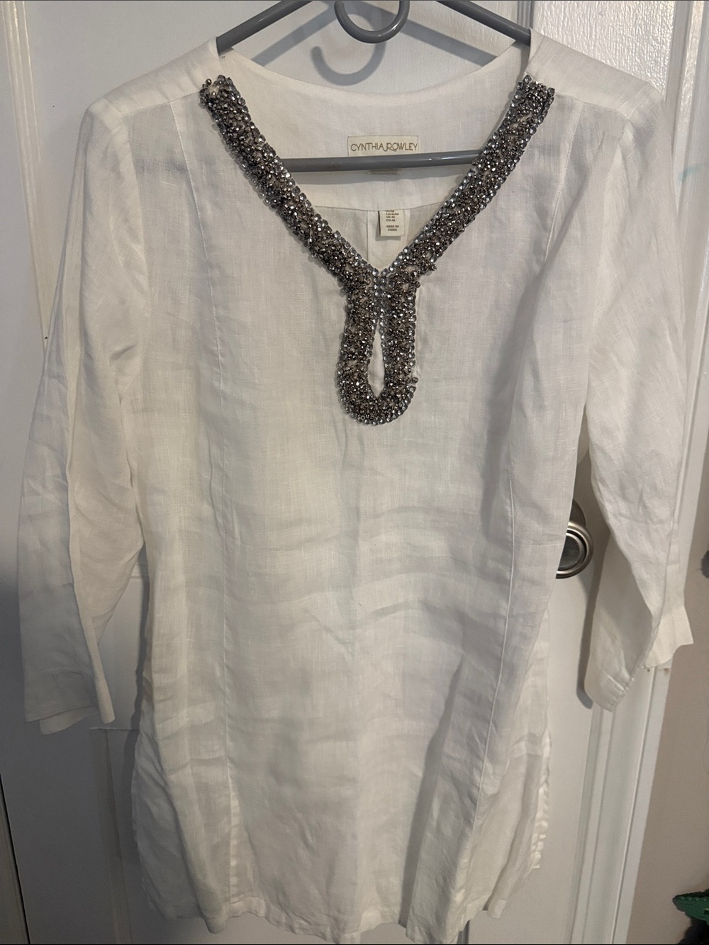 Cynthia Rowley White Linen Tunic with Gunmetal Beaded V-Neck